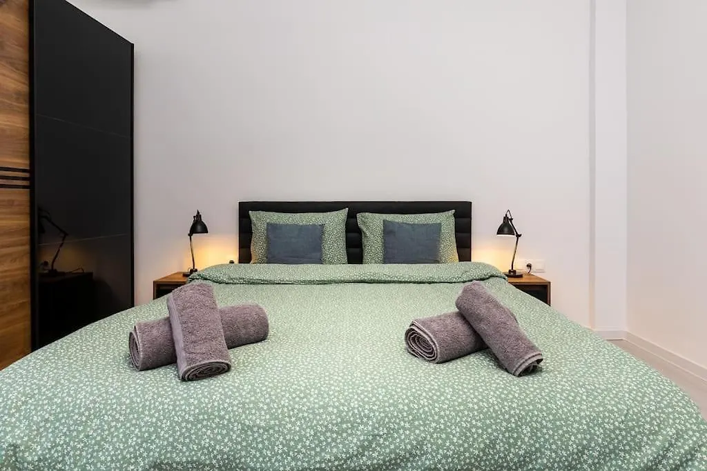 Kapana Beat 2-Bedroom Apt. Top Center Plovdiv Appartamento